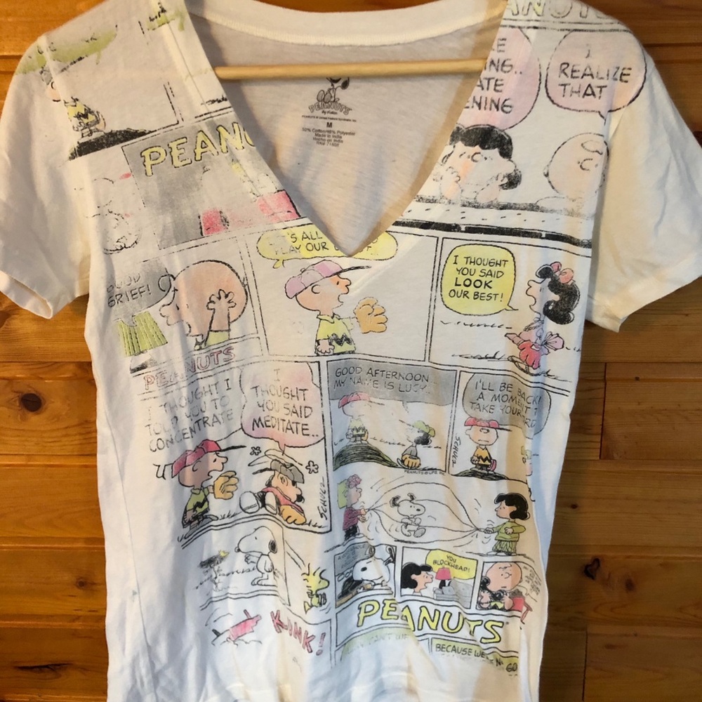 Peanuts t shirt
